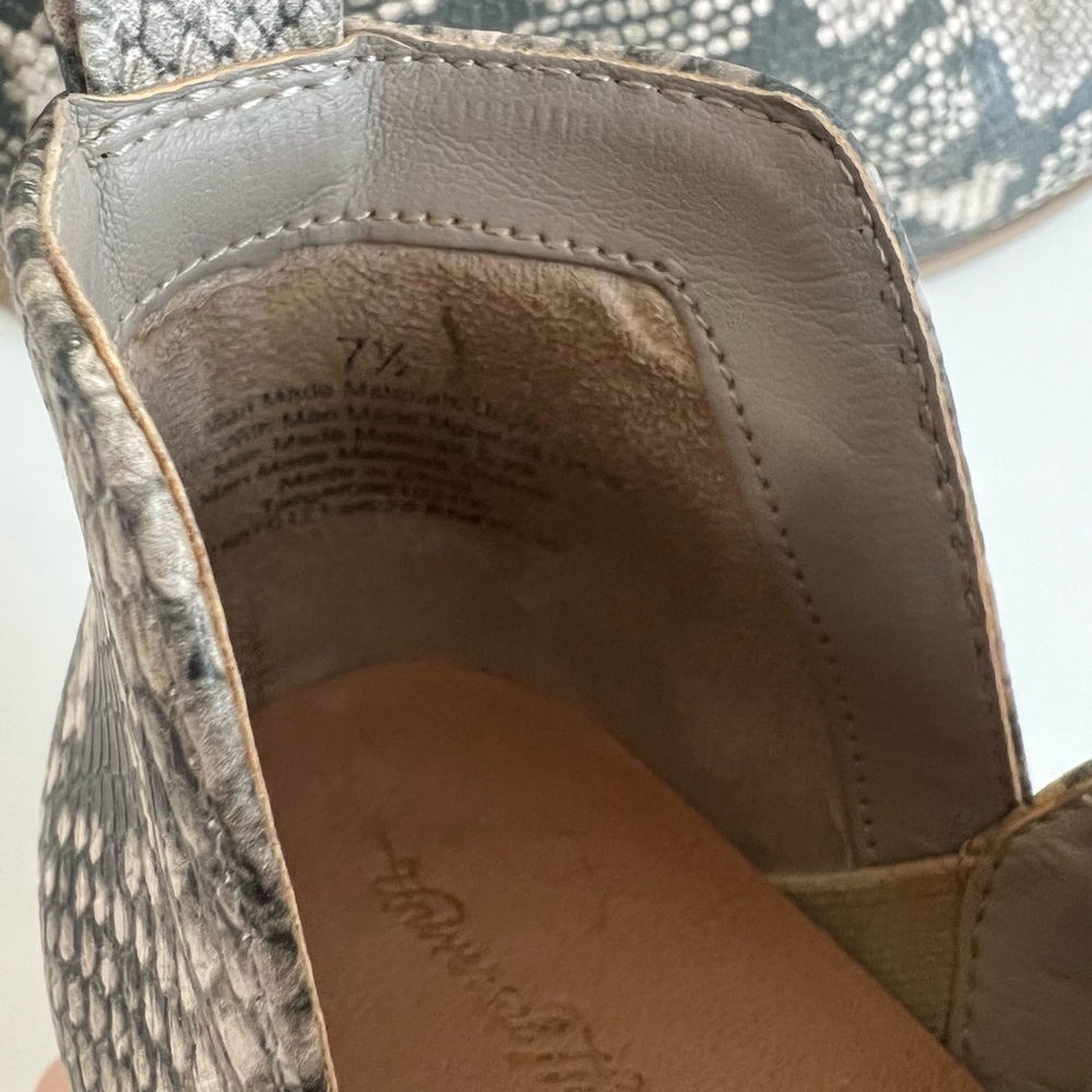 Universal Thread Gray Snakeskin Ankle Booties - image 5